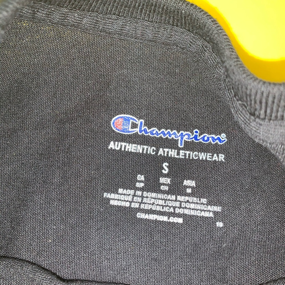 Champion T Shirt Adult Authentic Black Red White - Picture 3 of 4